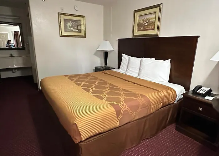 Carom Inn Denham Springs-Batonrouge