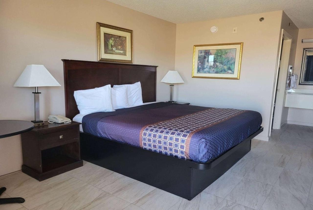 Carom Denham Springs-batonrouge Motel